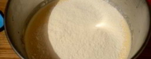 Шаг 6: шарлотки с яблоками и медовым бисквитом