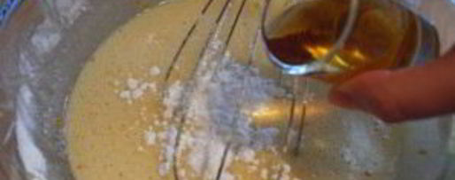 Шаг 5: шарлотки с яблоками с коньяком