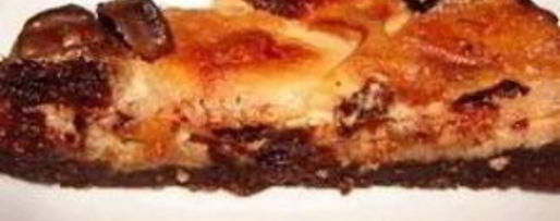 Шаг 4: шарлотки шоколадной с яблоками