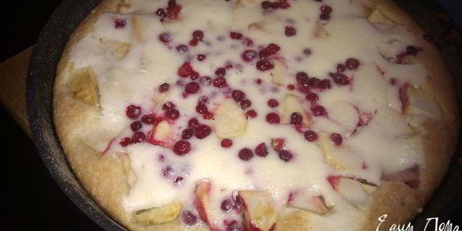 Рецепт яблочно-брусничной шарлотка