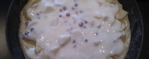 Шаг 7: яблочно-брусничной шарлотка