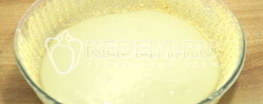 Шаг 8: заливной шарлотки с яблоками