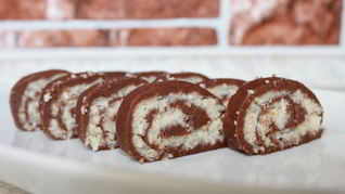 Рецепт Шоколадна-кокосового рулет