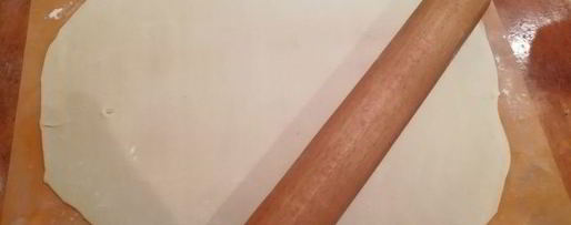 Шаг 5: легкого штруделя с вишней и миндалем