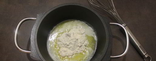 Шаг 8: мясного штруделя под соусом бешамель