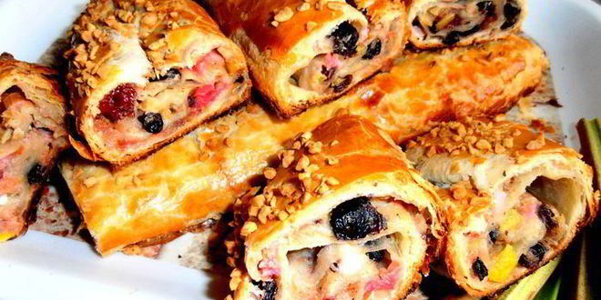 Рецепт штруделя из ревеня и изюма