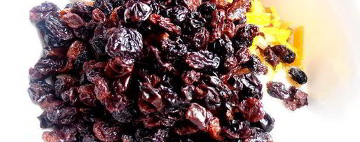 Шаг 10: штруделя из ревеня и изюма