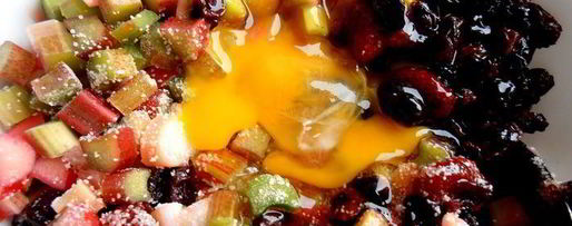 Шаг 11: штруделя из ревеня и изюма