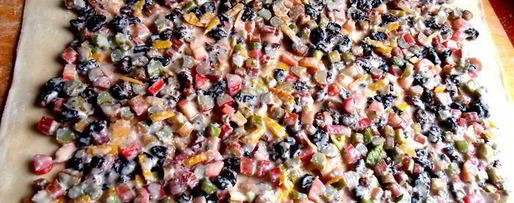 Шаг 15: штруделя из ревеня и изюма