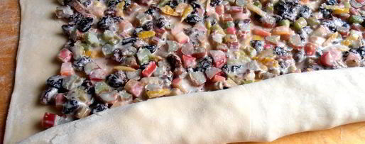 Шаг 16: штруделя из ревеня и изюма