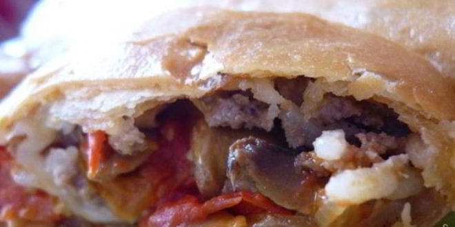 Рецепт штруделя с мясом