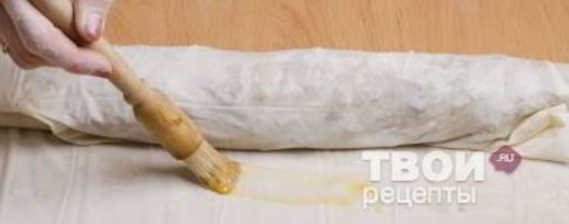 Шаг 22: штруделя с уткой, грецкими орехами и клюквенным соусом