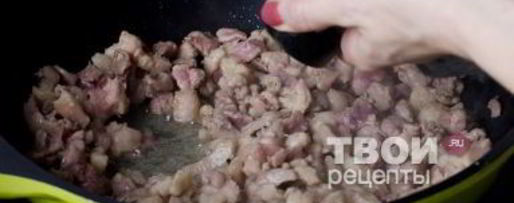 Шаг 8: штруделя с уткой, грецкими орехами и клюквенным соусом