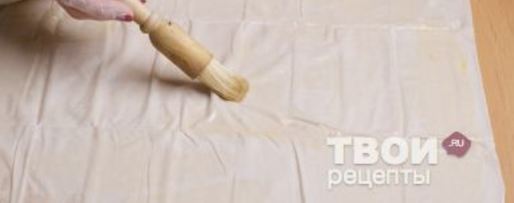 Шаг 18: штруделя с уткой, грецкими орехами и клюквенным соусом