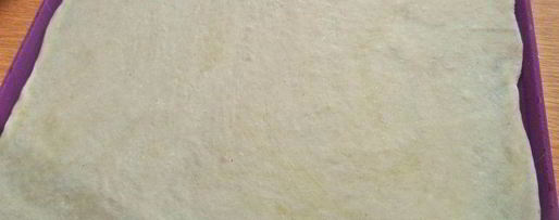 Шаг 14: штруделя с яблоками и голубикой