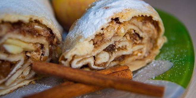 Рецепт штруделя с яблоками и изюмом