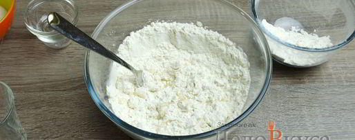 Шаг 2: штруделя с яблоками, изюмом и грецкими орехами