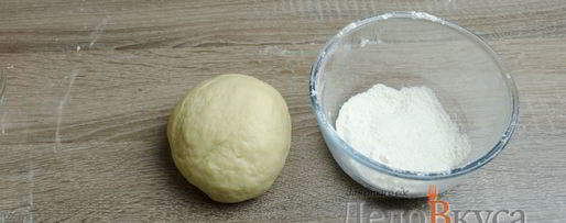 Шаг 5: штруделя с яблоками, изюмом и грецкими орехами