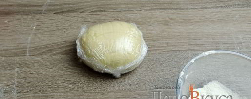 Шаг 6: штруделя с яблоками, изюмом и грецкими орехами