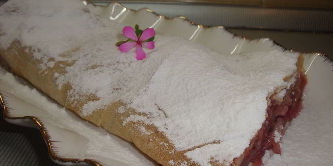 Рецепт сливового штруделя из лаваша