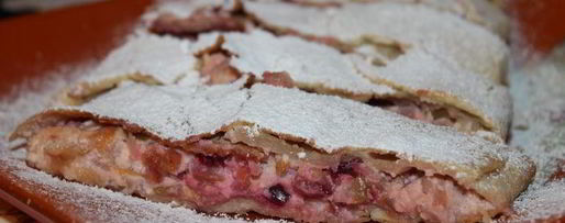 Шаг 10: ванильного штруделя с яблоком, сливами и творогом