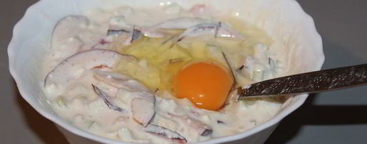 Шаг 4: ванильного штруделя с яблоком, сливами и творогом