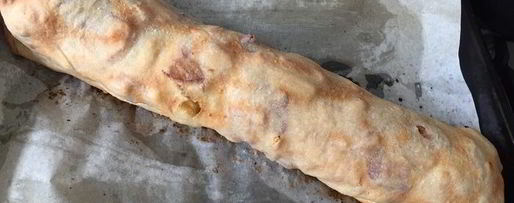 Шаг 9: яблочно-сливового штрудель с ванильным соусом