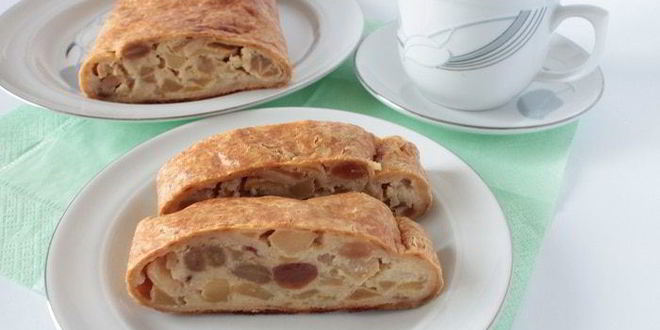 Рецепт яблочного штруделя из овсяных блинчиков