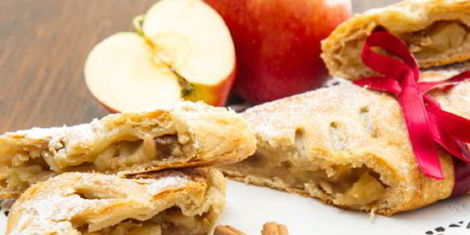 Рецепт яблочного штруделя с миндалем