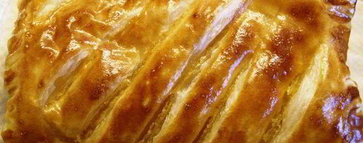 Шаг 7: слоек с абрикосовым джемом и сливовым конфитюром