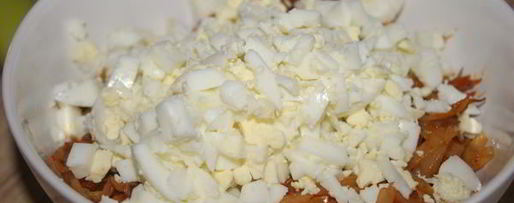 Шаг 3: слоек с капустой и яйцом