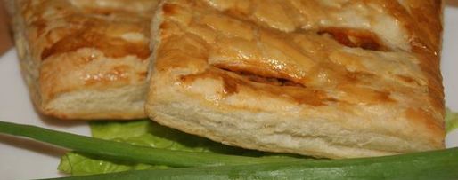 Шаг 8: слоек с капустой и яйцом