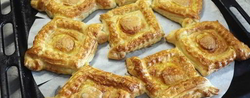 Шаг 19: слоек с мясом dog bowl