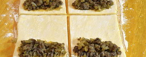 Шаг 5: слоек с мясом