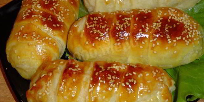 Рецепт слоек с ветчиной и сыром из слоеного теста