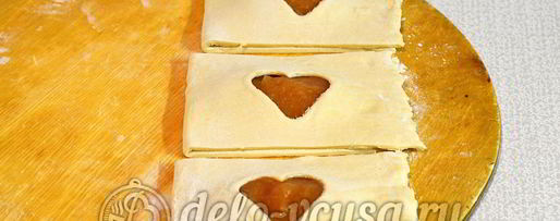 Шаг 5: слоек с яблочным пюре