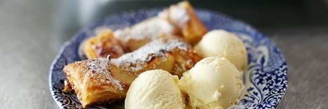 Рецепт Слоек с яблоками из бездрожжевого теста