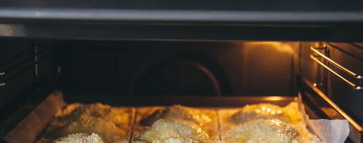 Шаг 12: слоек с яйцом и зеленью