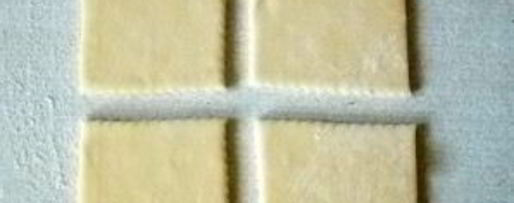 Шаг 1: слоек венских