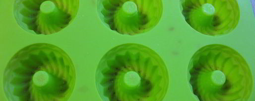 Шаг 3: нежных творожников малиновый вулкан