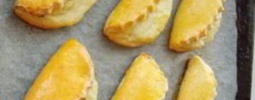 Шаг 9: сочней с творогом из песочного теста