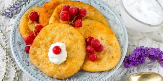 Рецепт сырников без яиц в духовке