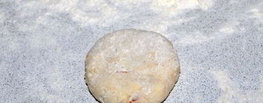 Шаг 3: сырников с курагой и орехами