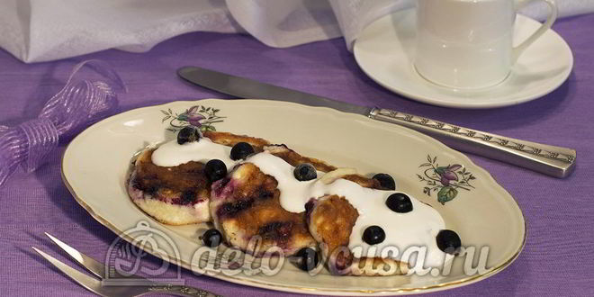 Рецепт сырников со смородиной
