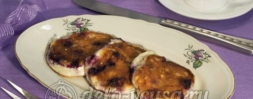 Шаг 6: сырников со смородиной