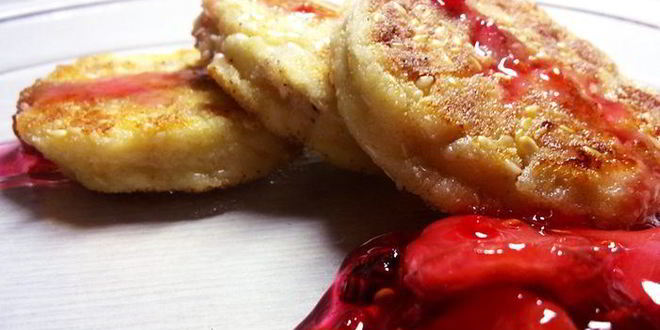 Рецепт ванильных сырников с хурмой