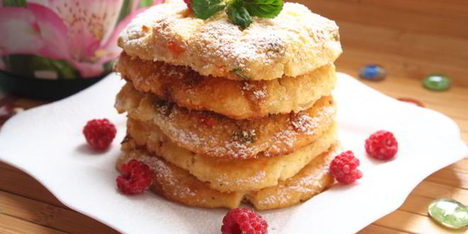 Рецепт запеченных сырников с цукатами