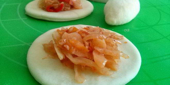 Рецепт бездрожжевого теста для пирожков с капустой