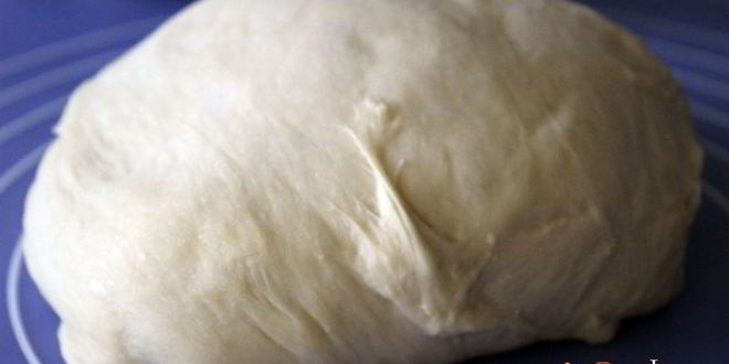 Рецепт сдобного дрожжевого теста в хлебопечке