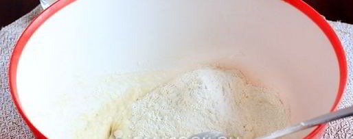 Шаг 7: теста для пирогов на кефире без дрожжей